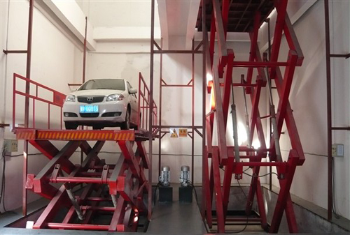 汽車升降機(jī)